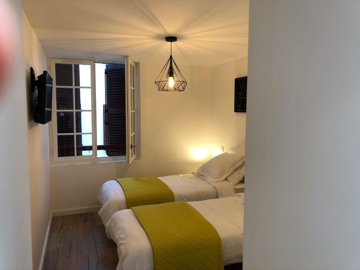 Maison Simonenia Saint-Jean-Pied-de-Port Luaran gambar